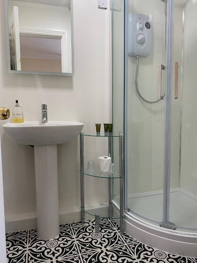 Byways Serviced Apartments Salisbury Zewnętrze zdjęcie